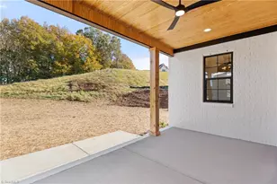 3061 Scarlet Tanager Dr, Winston-Salem, NC 27106 - Photo 44