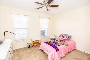 512 Walnut Crossing Dr, Whitsett, NC 27377 - Photo 10