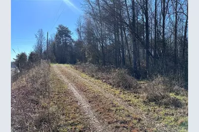 1080 S State Street, Yadkinville, NC 27055 - Photo 2