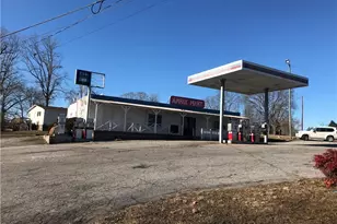 8172 Boone Trail, Purlear, NC 28665 - Photo 16