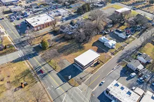 1326 S Church St, Burlington, NC 27215 - Photo 6