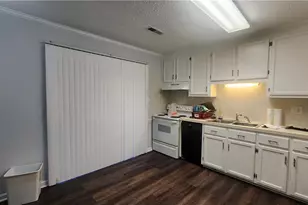 400 Vista Cir, Winston-Salem, NC 27106 - Photo 14