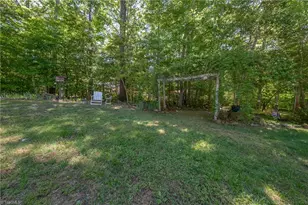 7115 Laurel Point Dr, Gibsonville, NC 27249 - Photo 28