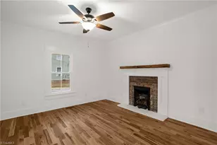 135 Dixon St, Asheboro, NC 27203 - Photo 8