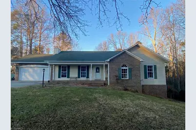 246 Yale Street, North Wilkesboro, NC 28659 - Photo 1