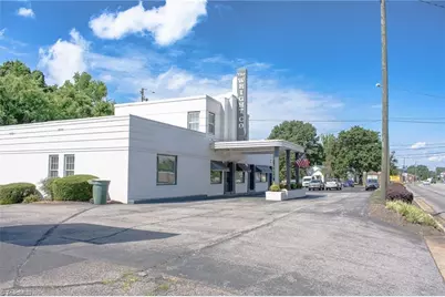 222 E Meadow Road, Eden, NC 27288 - Photo 2