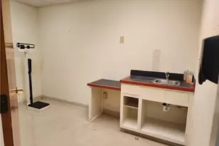 601 Willow St, Mount Airy, NC 27030 - Photo 10