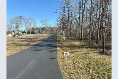 219 Sailors Rest Drive, Lexington, NC 27292 - Photo 4