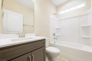 1985 Meadowview Dr, Graham, NC 27253 - Photo 8