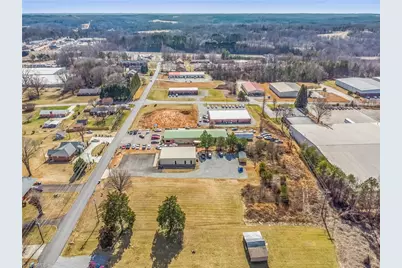 640 Carolina Avenue, Yadkinville, NC 27055 - Photo 6