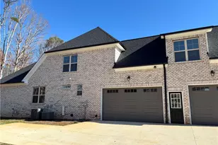 5477 Meadowlark Ct, Winston-Salem, NC 27106 - Photo 2
