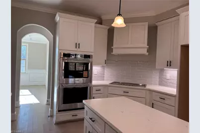 5477 Meadowlark Court, Winston-Salem, NC 27106 - Photo 10