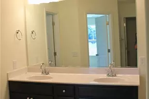 3530 Wilcox Ct, Greensboro, NC 27405 - Photo 12