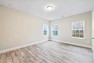 1987 Meadowview Dr, Graham, NC 27253 - Photo 10