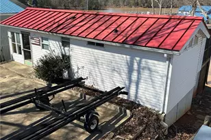 117 Badin Lk Cir, New London, NC 28127 - Photo 2