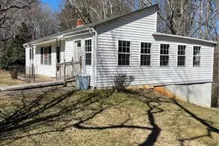 41 Park Rd, North Wilkesboro, NC 28659 - Photo 2