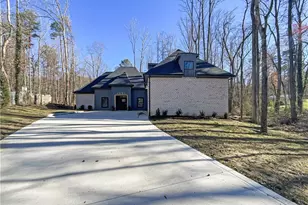 4502 Brookhaven Dr, Greensboro, NC 27406 - Photo 1