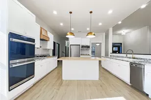 4502 Brookhaven Dr, Greensboro, NC 27406 - Photo 6