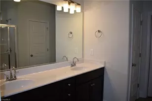 2932 Flat Rock Dr, Winston-Salem, NC 27127 - Photo 8