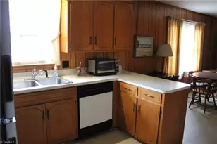 184 Deer Haven Rd, Sparta, NC 28675 - Photo 12