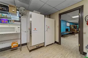 1501 Upland Dr, Greensboro, NC 27405 - Photo 28