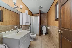 1501 Upland Dr, Greensboro, NC 27405 - Photo 32