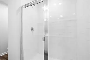 1729 University Dr, Burlington, NC 27215 - Photo 34