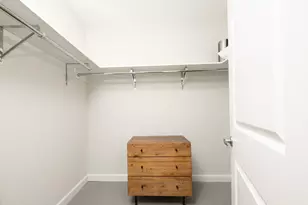 201 N Elm St, Greensboro, NC 27401 - Photo 28