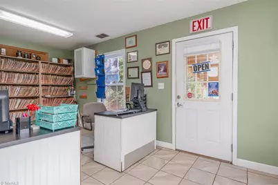 1020 Alamo Drive, Walnut Cove, NC 27052 - Photo 4