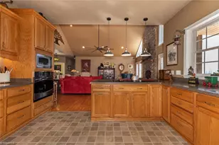 181 Abbey Rd, McGrady, NC 28649 - Photo 20