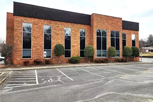 436 Hadley St, Mount Airy, NC 27030 - Photo 2