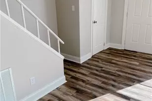 3104 Summit Ave, Greensboro, NC 27405 - Photo 4