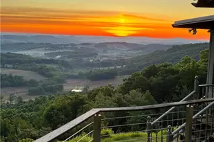 2487 Air Bellows Gap Rd, Sparta, NC 28675 - Photo 2