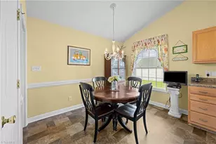 2424 Cambridge Rd, Burlington, NC 27215 - Photo 8