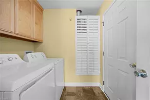 2424 Cambridge Rd, Burlington, NC 27215 - Photo 36