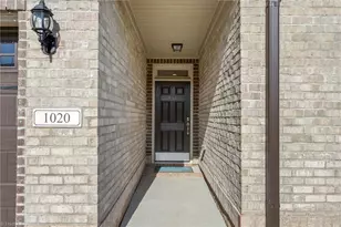 1053 Beechcraft Dr, Mebane, NC 27302 - Photo 4