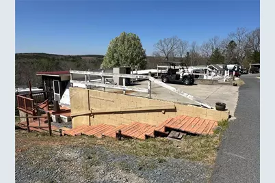 108 Robin Lane, New London, NC 28127 - Photo 4