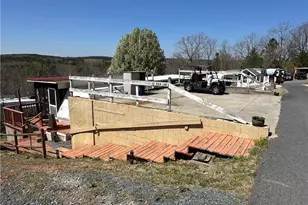 108 Robin Ln, New London, NC 28127 - Photo 4