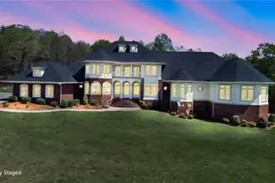 447 Willow Pond Ln, Hiddenite, NC 28636 - Photo 2