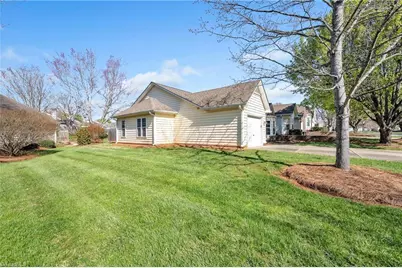 39 Mansfield Circle, Greensboro, NC 27455 - Photo 40