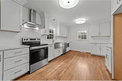 212 W Cornwallis Drive, Greensboro, NC 27408 - Photo 16