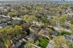 212 W Cornwallis Dr, Greensboro, NC 27408 - Photo 48