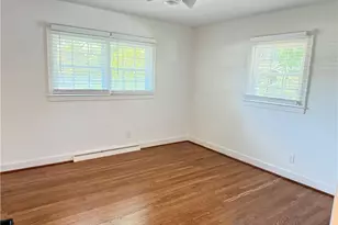 212 W Cornwallis Dr, Greensboro, NC 27408 - Photo 18
