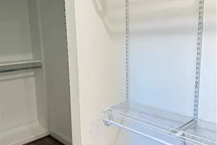 212 W Cornwallis Dr, Greensboro, NC 27408 - Photo 24