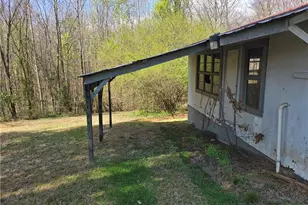 191 Union Methodist Ch Rd, North Wilkesboro, NC 28659 - Photo 34