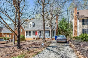 4104 Moss Brook Dr, Winston-Salem, NC 27127 - Photo 4