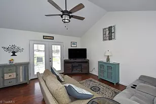 623 Roxboro Dr, Mount Gilead, NC 27306 - Photo 8