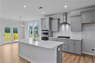 8502 Lemur Ln, Summerfield, NC 27358 - Photo 4