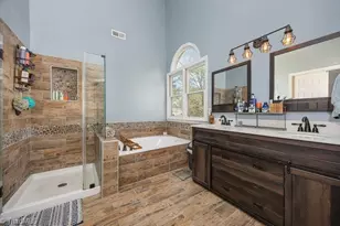 2009 Kildare Woods Dr, Greensboro, NC 27407 - Photo 16