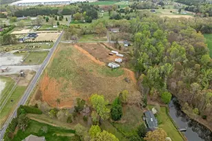 4728 Sandy Camp Rd, High Point, NC 27265 - Photo 2